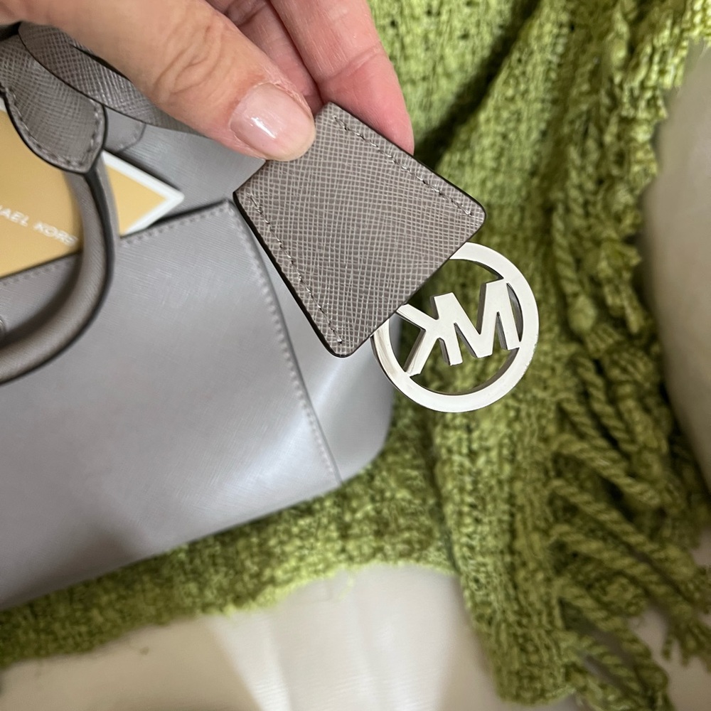 Michael Kors/  never even used